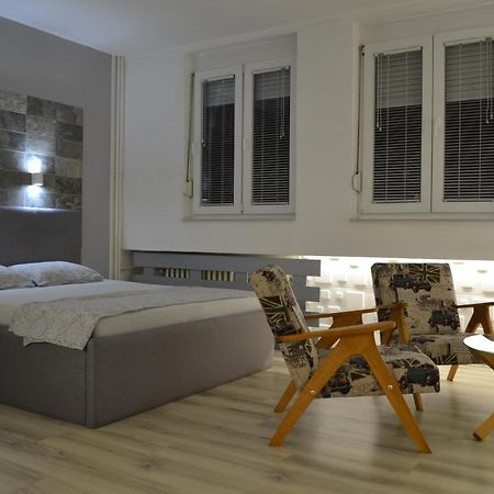 Lazarus Studio Apartment 斯科普里 外观 照片
