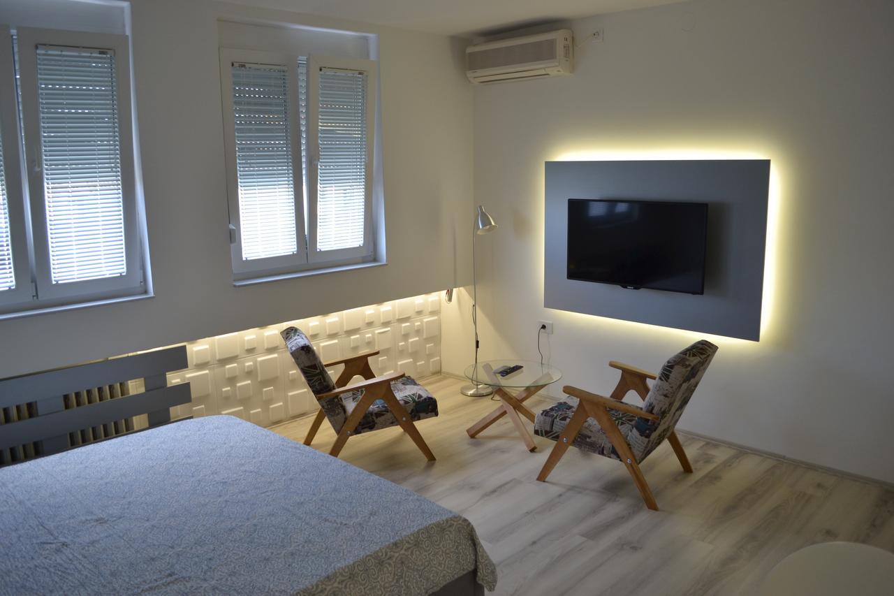 Lazarus Studio Apartment 斯科普里 外观 照片